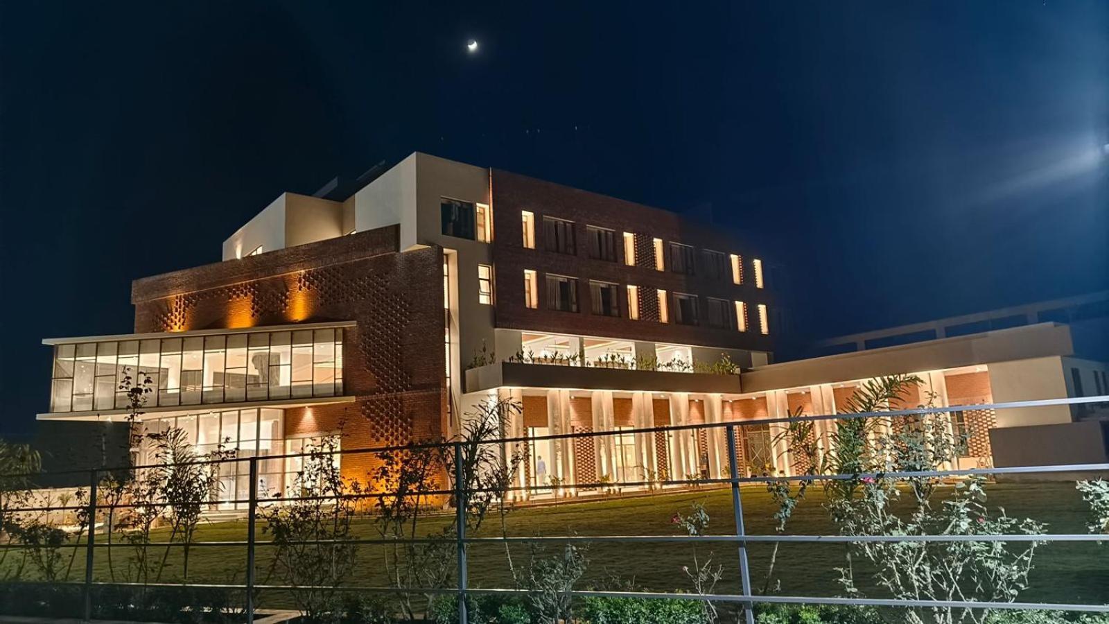 The Pearl Club Resort Shānti Niketan Zewnętrze zdjęcie