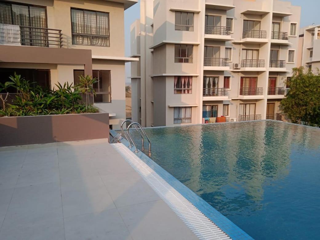 The Pearl Club Resort Shānti Niketan Zewnętrze zdjęcie