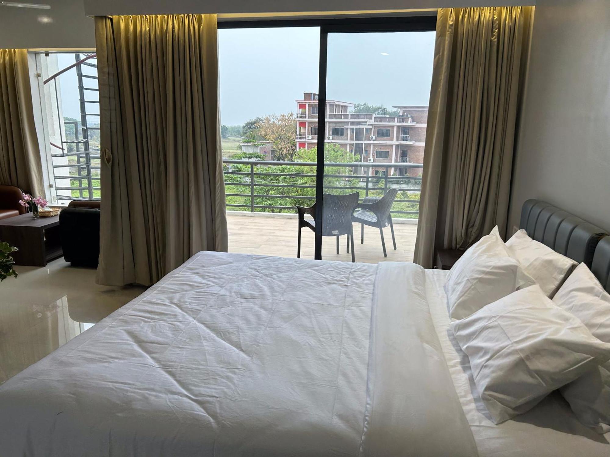 The Pearl Club Resort Shānti Niketan Zewnętrze zdjęcie